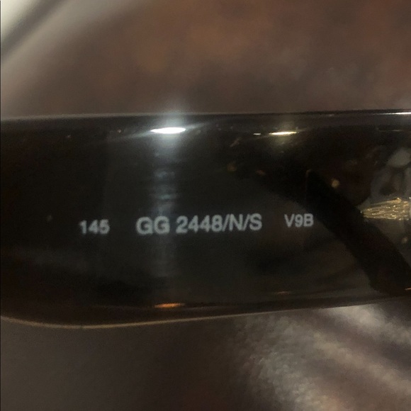 Gucci Sunglasses - Picture 3 of 8